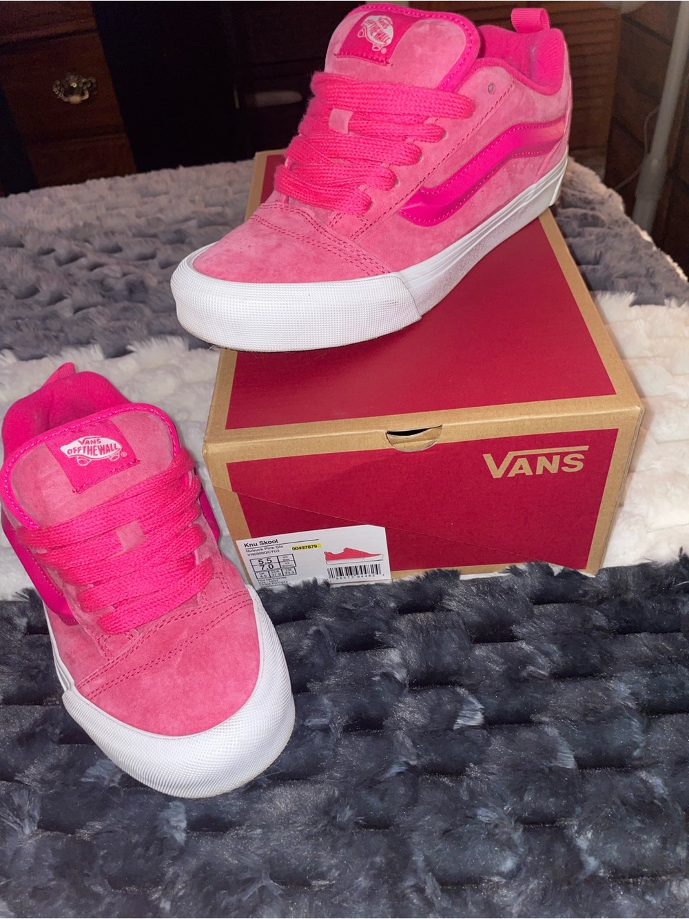 Vans Hot Pink Suede KNU SKOOL shoes SZ 7